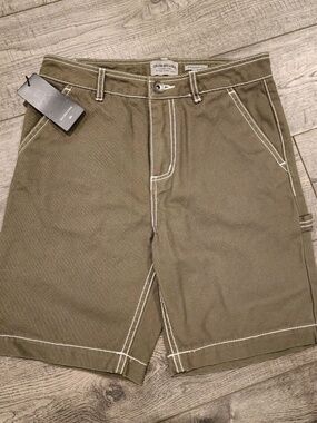 Quiksilver Youth Boys Straight Fit Shorts Size US 26 Olive Green Clean Lines NWT